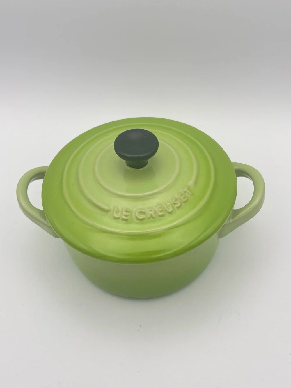 Le Creuset Mini Round Cocotte Lime Green